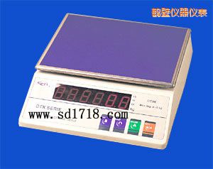 �Q�������ƽ,3000g,0.5g