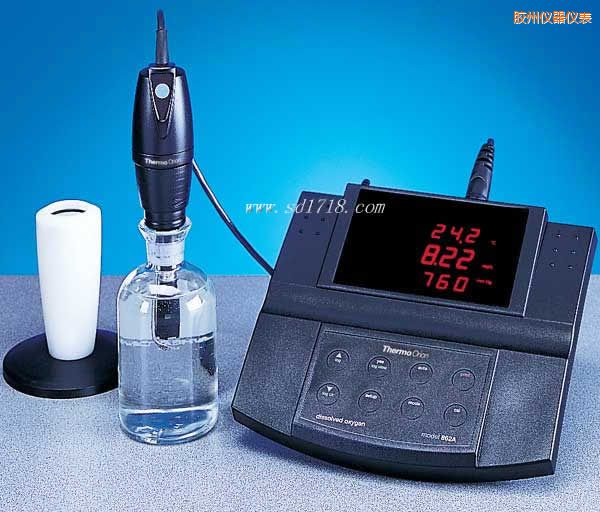 �z�������x