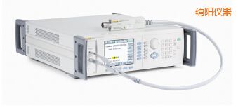 �d�Low Phase Noise Reference Source