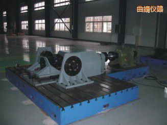 曲靖微機(jī)控制驅(qū)動橋總成扭轉(zhuǎn)試驗機(jī)